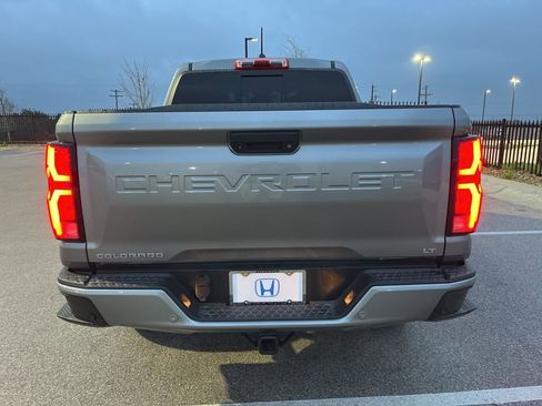 Used 2023 Chevrolet Colorado LT w/ LT Convenience Package III image 5