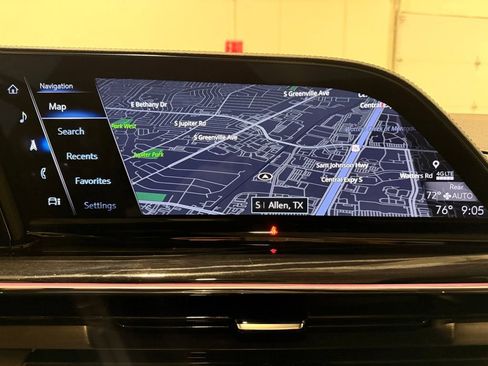 Used 2023 Cadillac Escalade Sport w/ LPO, ONYX Package AWD/4WD image 29