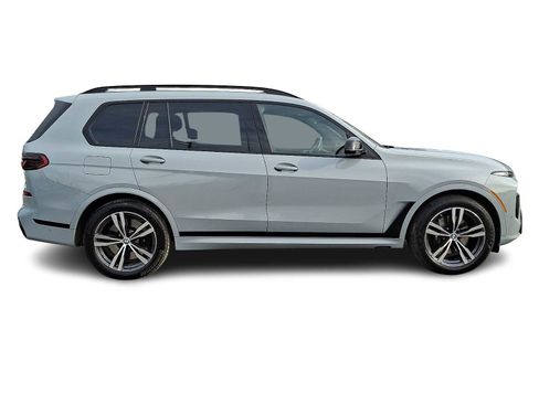 Certified 2024 BMW X7 M60i w/ Executive Package image 7