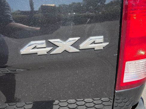 Used 2015 RAM 1500 Express image 13