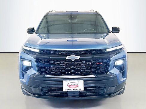 Used 2024 Chevrolet Traverse RS w/ LPO, Floor Liner Package FWD image 2