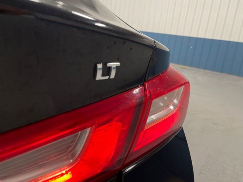 Used 2023 Chevrolet Malibu LT image 31