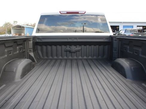 Used 2023 Chevrolet Silverado 2500 LT image 10