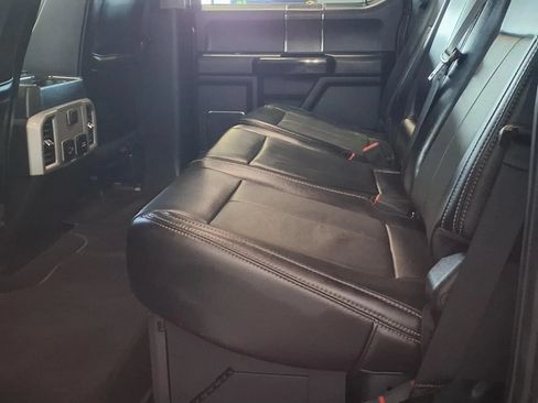 Used 2020 Ford F250 Lariat w/ Lariat Ultimate Package AWD/4WD image 15