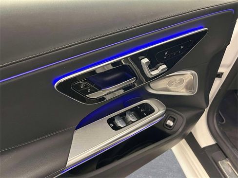 Certified 2024 Mercedes-Benz CLE 300 4MATIC Cabriolet image 15