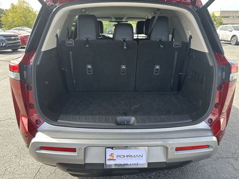 Certified 2023 Nissan Pathfinder SL image 33