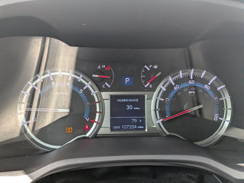 Used 2019 Toyota 4Runner SR5 AWD/4WD image 15