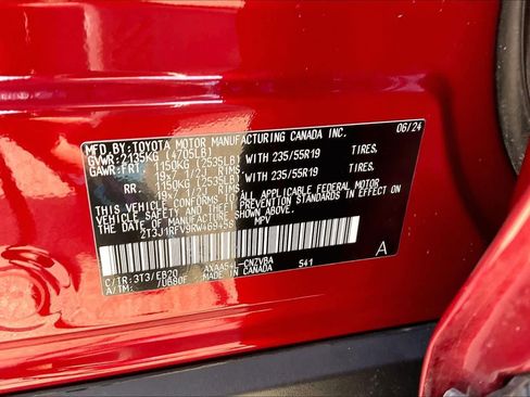 Used 2024 Toyota RAV4 Adventure image 34