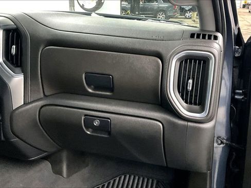 Used 2021 Chevrolet Silverado 1500 LT AWD/4WD image 13