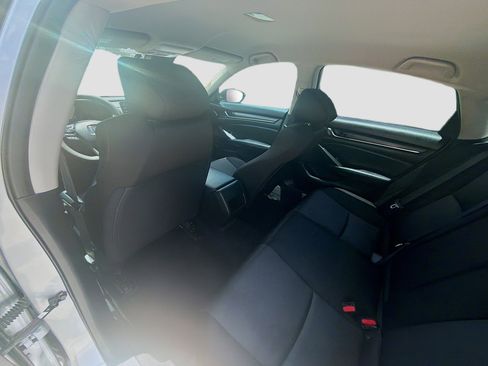 Used 2021 Honda Accord LX image 23