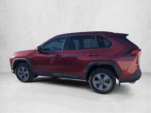 Used 2024 Toyota RAV4 XLE w/ Convenience Package FWD image 5