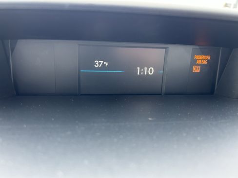 Used 2015 Subaru Forester 2.5i Premium image 12