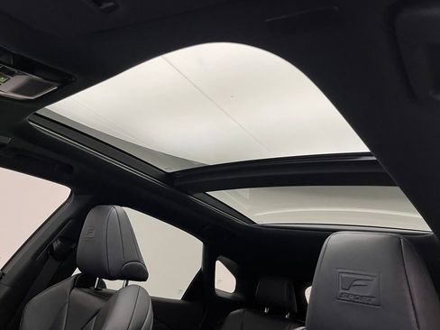 Used 2025 Lexus RX 500h F Sport image 25