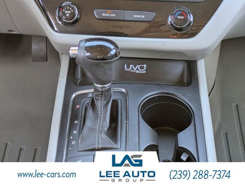 Used 2016 Kia Sedona LX w/ Option Group 020 image 16