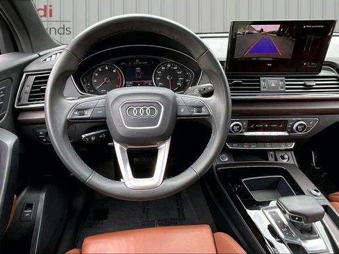 Used 2023 Audi Q5 2.0T Premium w/ Convenience Package AWD/4WD image 8