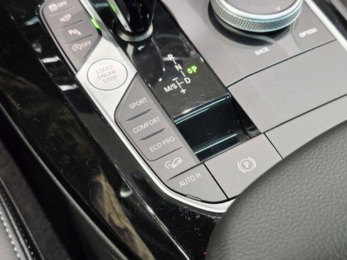 Used 2024 BMW X3 xDrive30i w/ Premium Package image 17