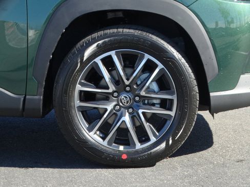 New 2026 Toyota Corolla Cross XLE image 4