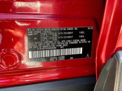 Used 2023 Toyota RAV4 XLE AWD/4WD image 30