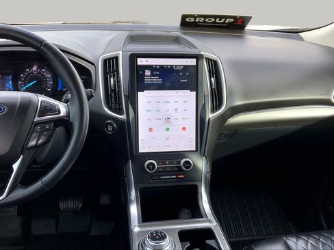 Certified 2023 Ford Edge Titanium AWD/4WD image 7