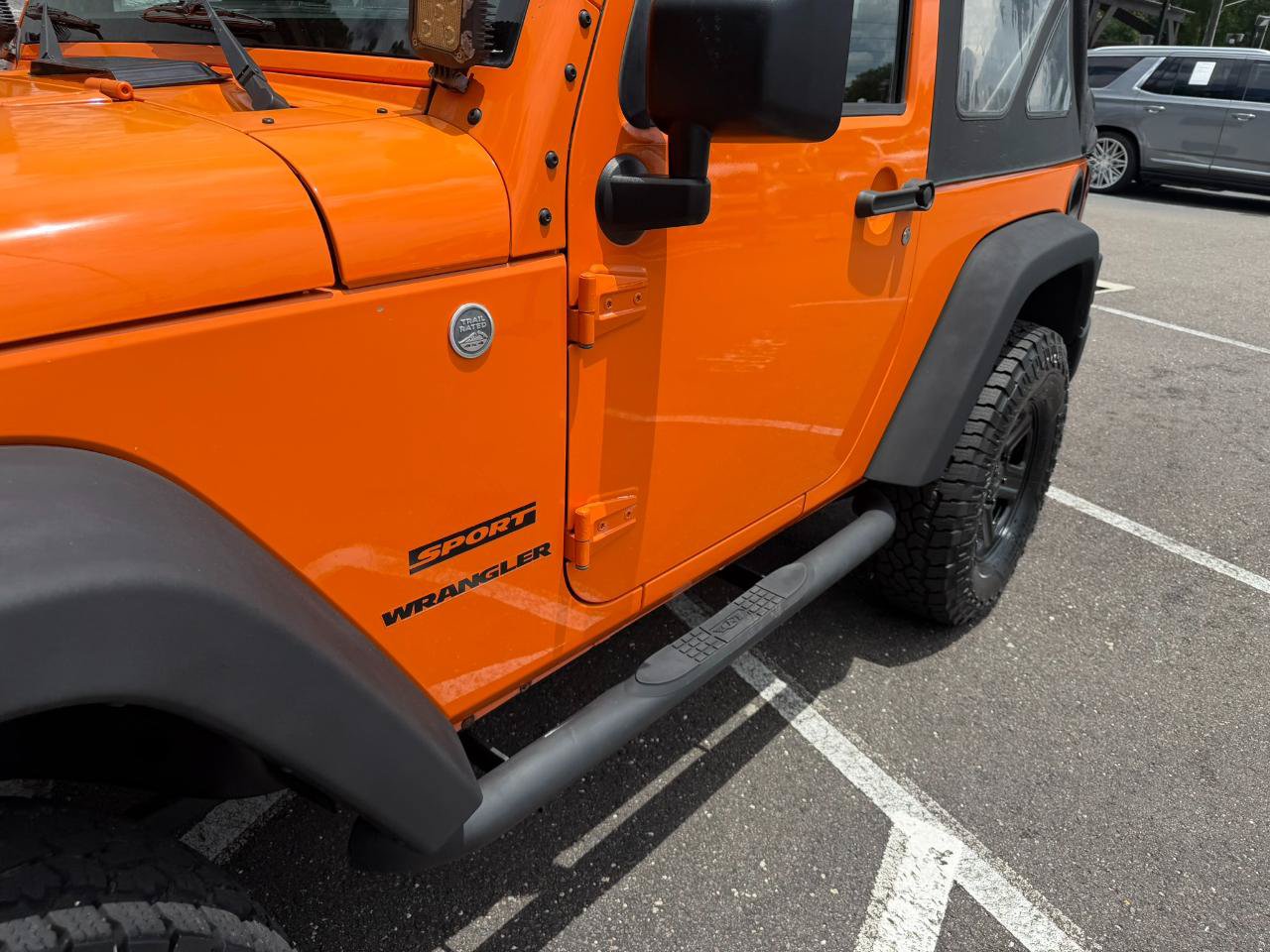 Used 2013 Jeep Wrangler Sport AWD/4WD image 9