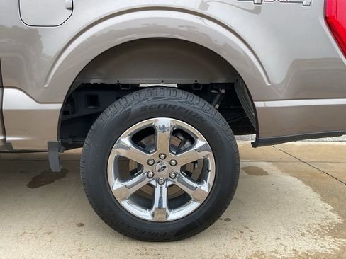 Used 2022 Ford F150 Lariat w/ Max Trailer Tow Package image 6