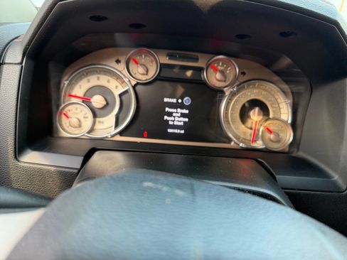 Used 2018 RAM 1500 Laramie Longhorn image 14