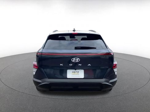 Used 2025 Hyundai Kona SEL image 12