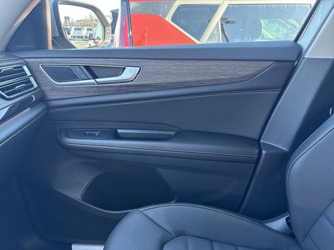 New 2026 Volkswagen Atlas SEL image 25