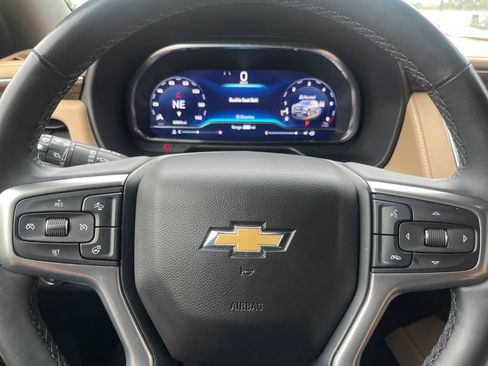 Used 2023 Chevrolet Tahoe Premier AWD/4WD image 44