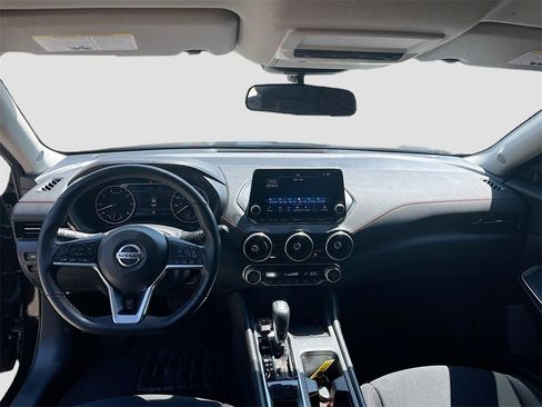 Used 2022 Nissan Sentra SR w/ Midnight Edition image 20