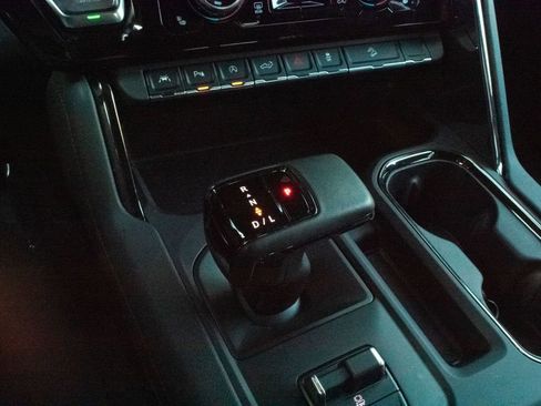 Certified 2025 GMC Sierra 1500 AT4 w/ AT4 Premium Package image 23