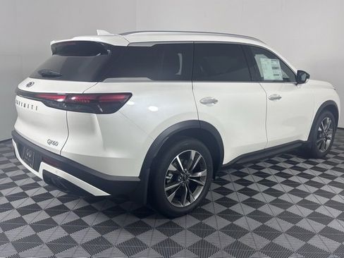 Certified 2025 INFINITI QX60 Luxe image 7