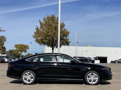 New 2025 Honda Accord LX image 3