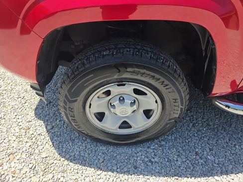 Certified 2019 Toyota Tacoma SR w/ SR Convenience Package AWD/4WD image 9