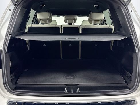 Certified 2025 Mercedes-Benz GLB 250 image 22