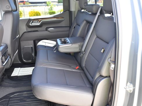 New 2026 GMC Sierra 1500 Elevation w/ Elevation Premium Package AWD/4WD image 27