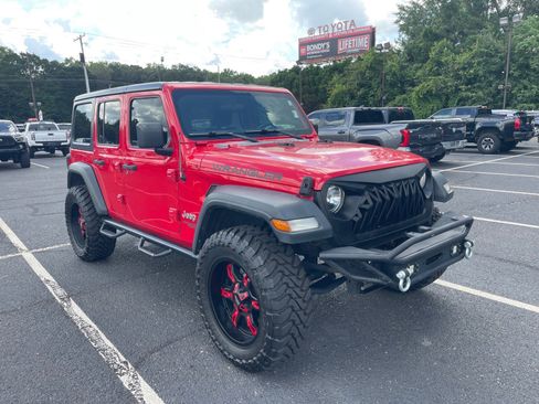 Used 2018 Jeep Wrangler Unlimited Sport S AWD/4WD image 1