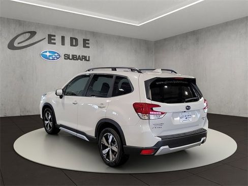 Used 2020 Subaru Forester Touring image 3