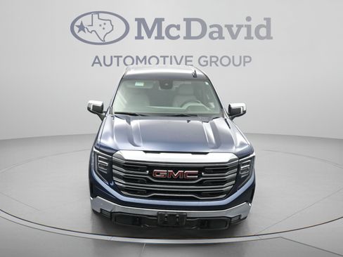 Used 2023 GMC Sierra 1500 SLT AWD/4WD image 33