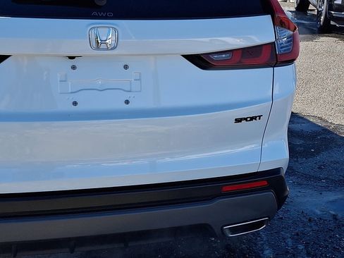 Used 2024 Honda CR-V Sport image 16