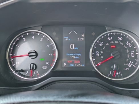 Used 2021 Toyota RAV4 XLE image 30