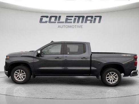 Used 2022 Chevrolet Silverado 1500 LT AWD/4WD image 2