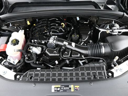 Used 2023 Jeep Grand Cherokee L Limited RWD image 23