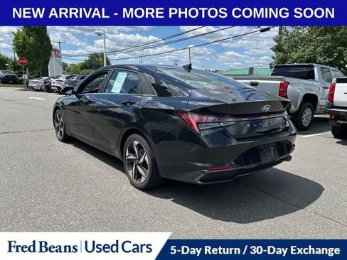 Used 2021 Hyundai Elantra Limited w/ Cargo Package FWD image 6