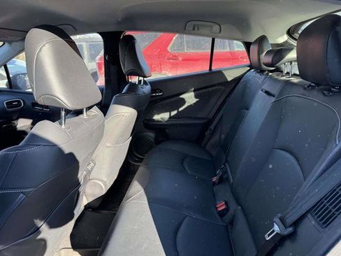 Used 2021 Toyota Prius Prime XLE image 7
