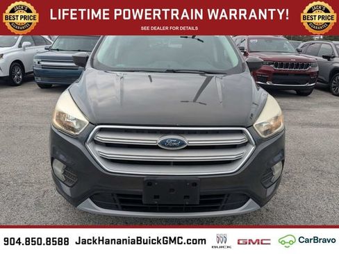 Used 2018 Ford Escape SE w/ SE Sync 3 Package AWD/4WD image 9