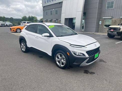 Used 2023 Hyundai Kona SEL AWD/4WD image 8