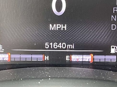 Used 2018 Jeep Renegade Altitude w/ UConnect 8.4 Nav Group AWD/4WD image 24