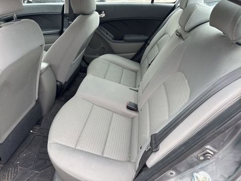 Used 2016 Kia Forte LX w/ LX Popular Plus Package image 12