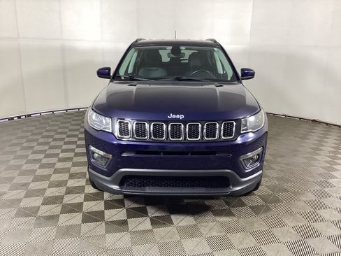 Used 2019 Jeep Compass Latitude AWD/4WD image 6